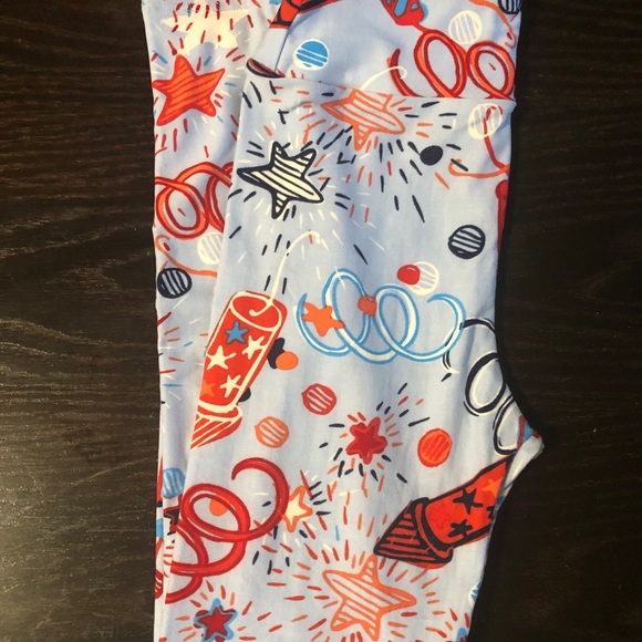 New tween LuLaRoe Americana Leggings. - Picture 1 of 1